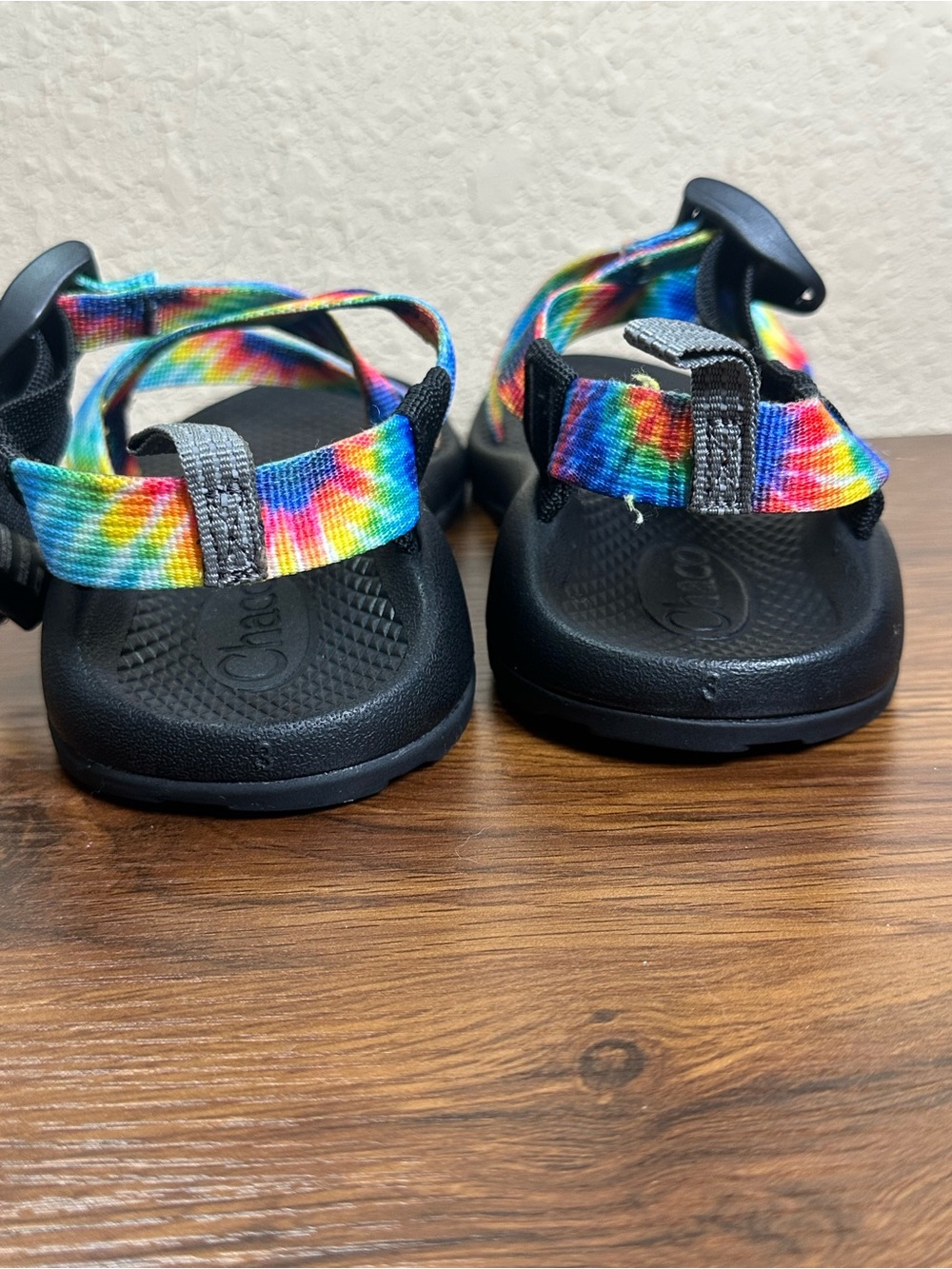 Chaco Kids' Z/1 EcoTread Sandals Vibrant Rainbow Tie-Dye Hiking Red Blue Size 3 - Picture 7 of 11